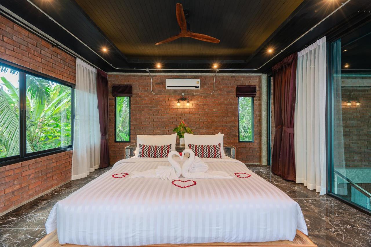 Grandfather Khaolak Resort Кхаулак Экстерьер фото